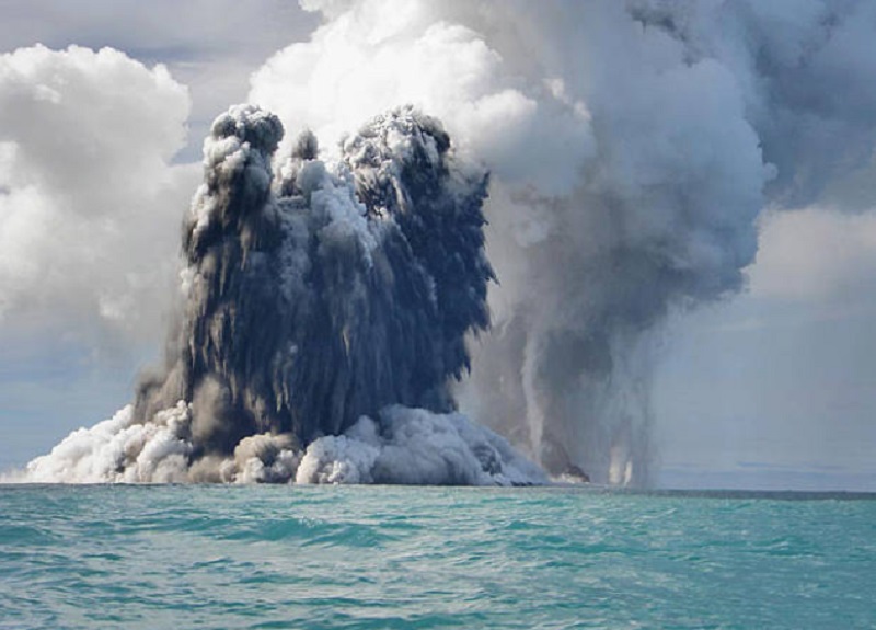 汤加海底火山