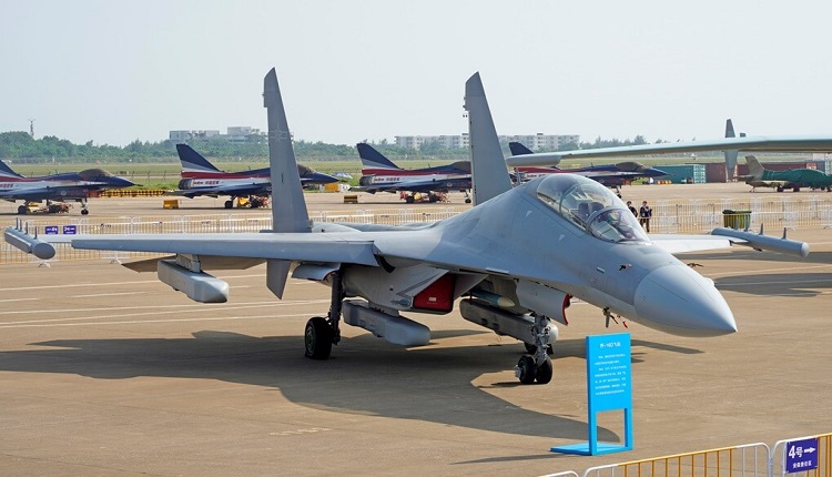 歼16D同型机