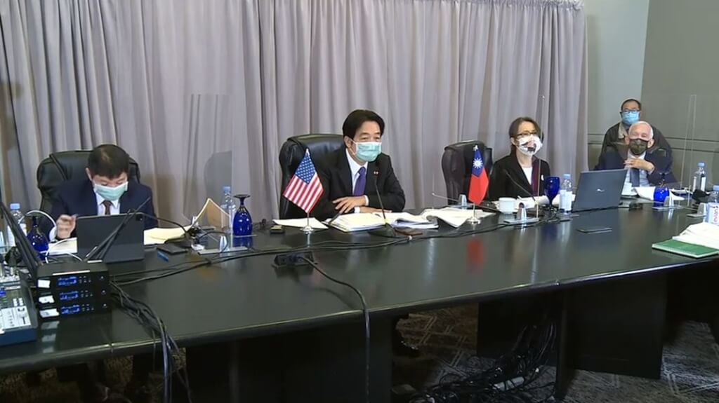 副总统赖清德（左2）出访宏都拉斯