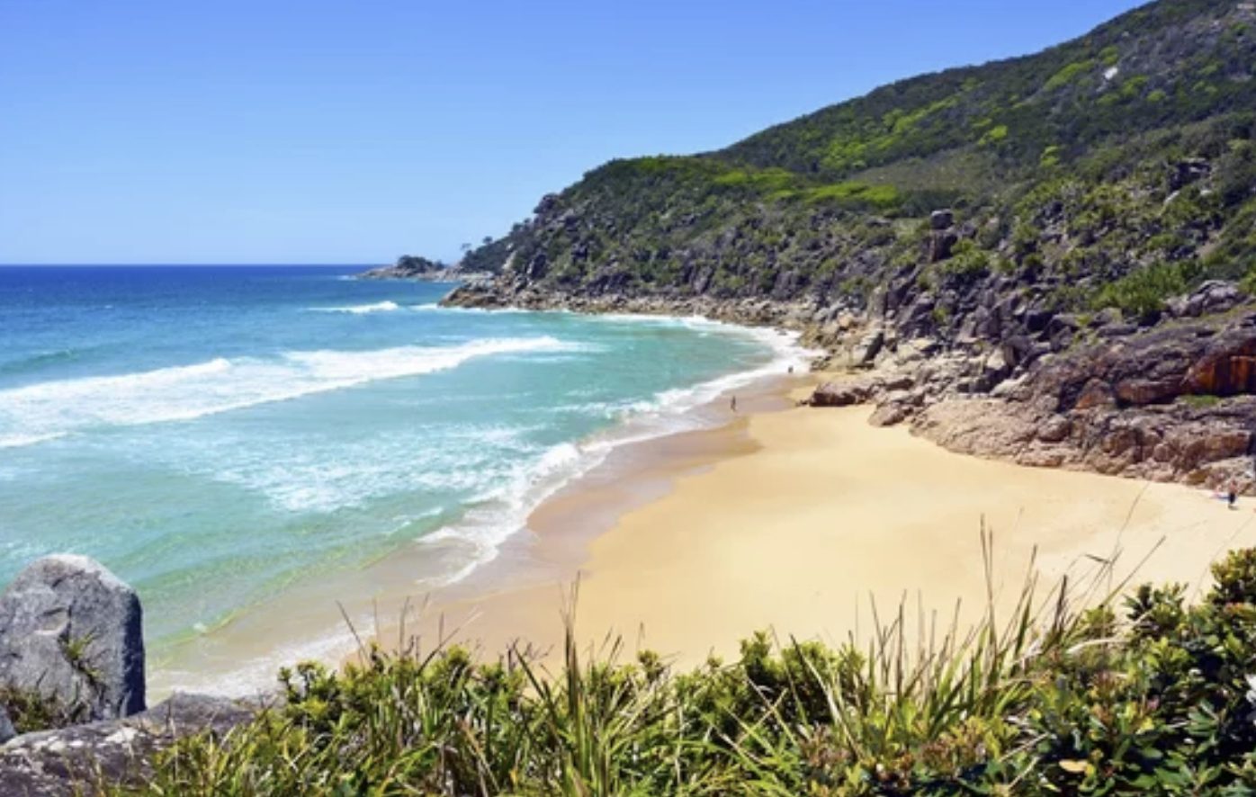 小湾海滩（Little Bay Beach）