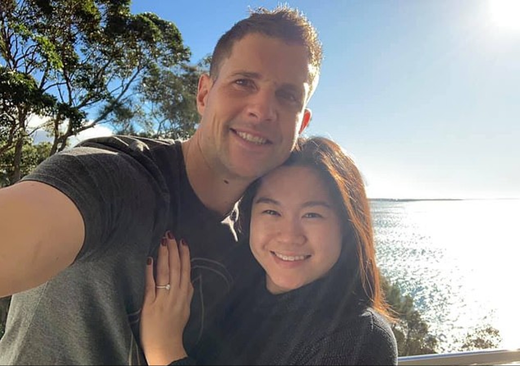 Simon和未婚妻Jessie。
