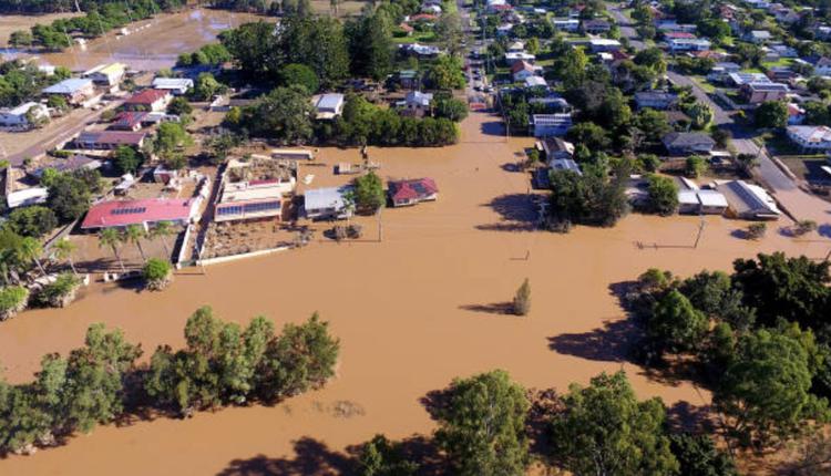 昆州洪災，洪水