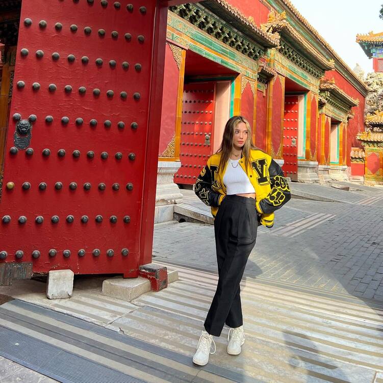 谷爱凌，成龙