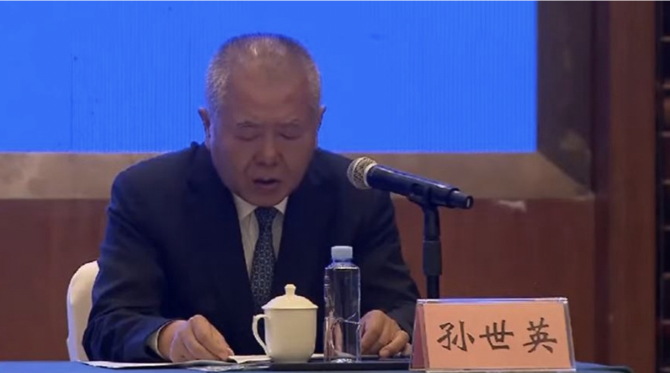 東航雲南公司董事長孫世英