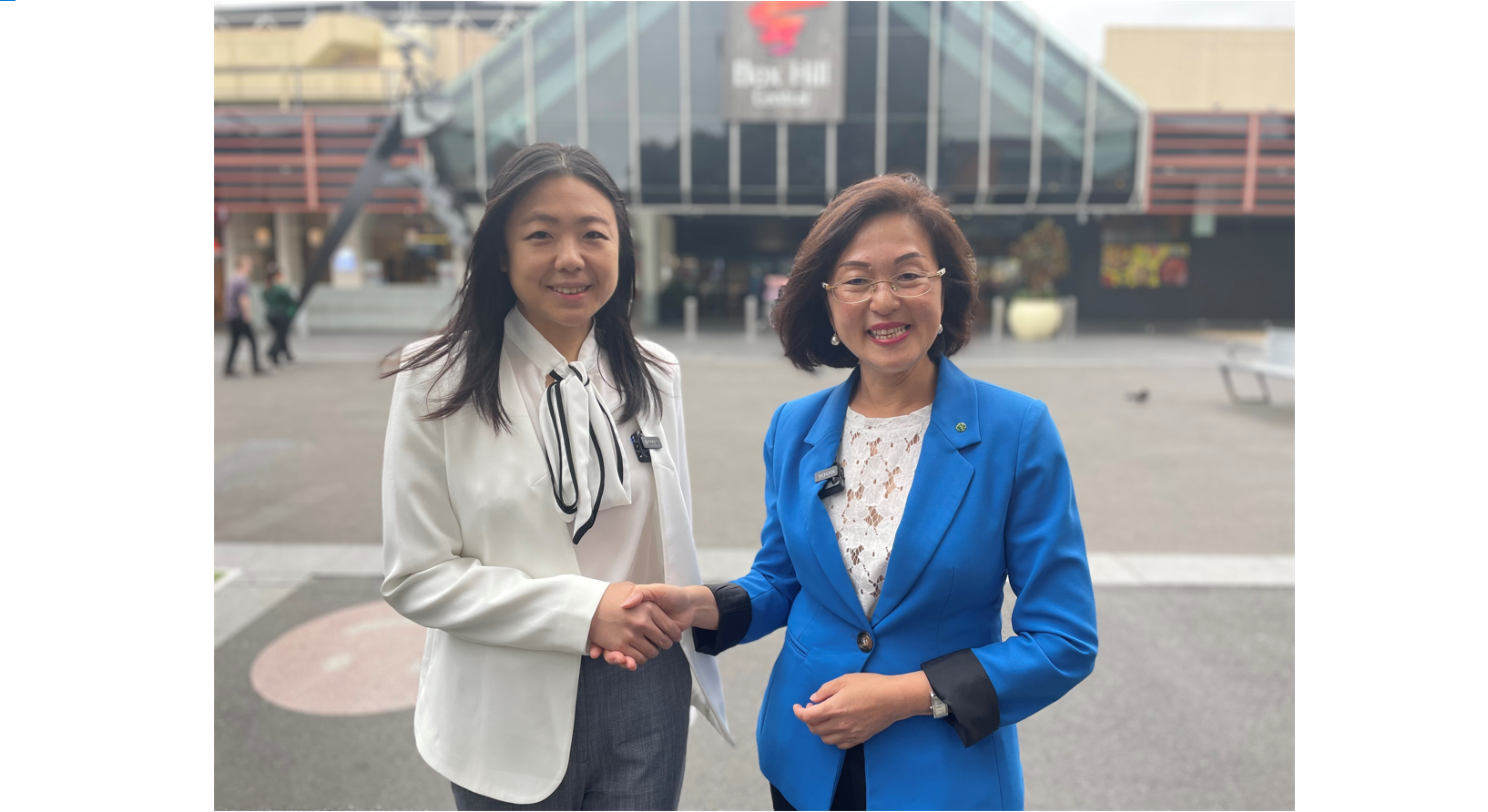 Cr-Tina-Liu（左）-and-Gladys-Liu-MP（右）
