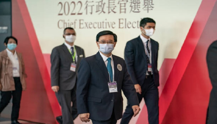 李家超