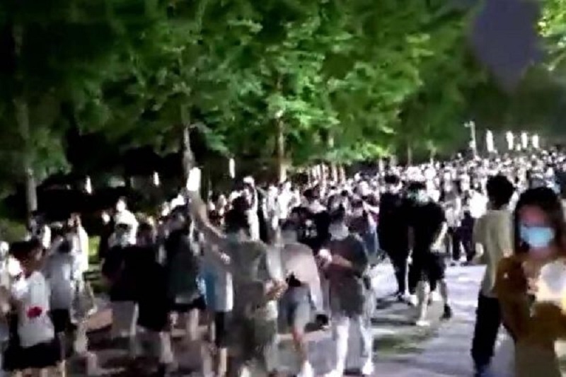 臨近六四 北京多所高校學生集會 抗議學校封校