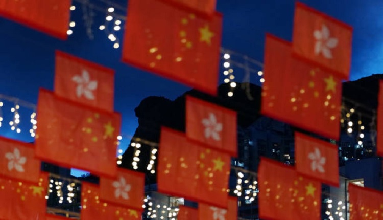 中共五星旗和香港国旗