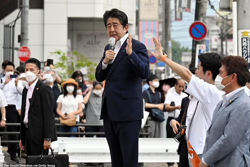 安倍晉三中槍前的演講照片