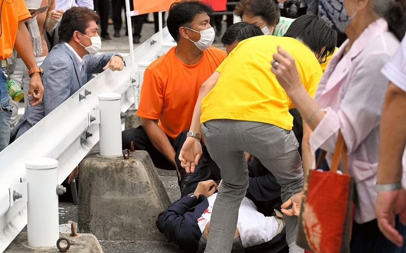 安倍晋三