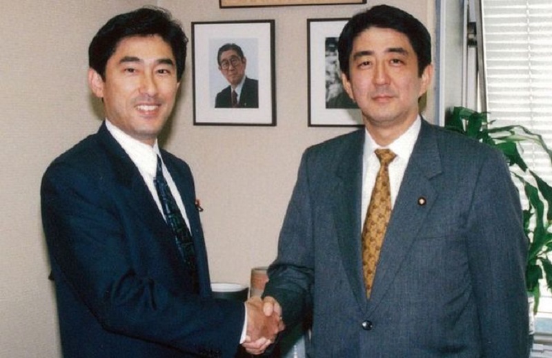 岸田文雄，安倍晋三