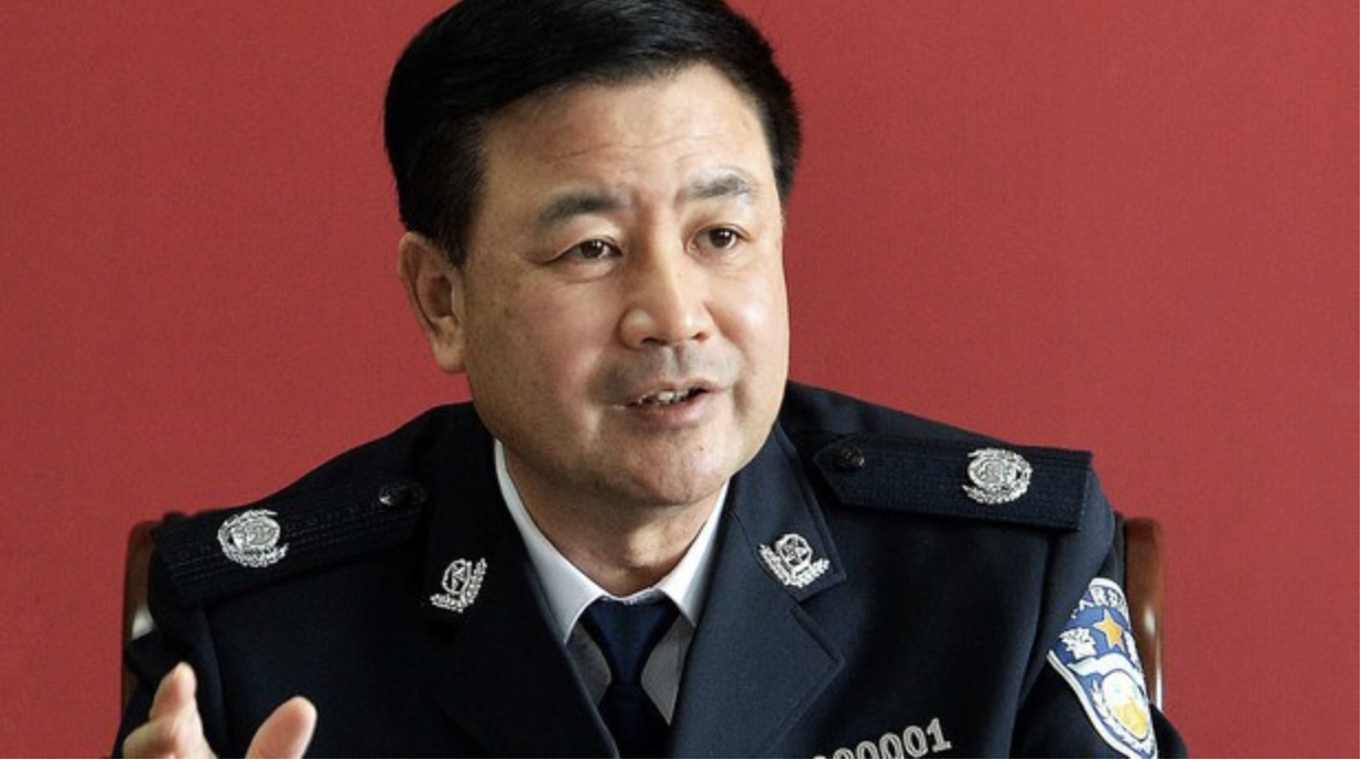 王小洪