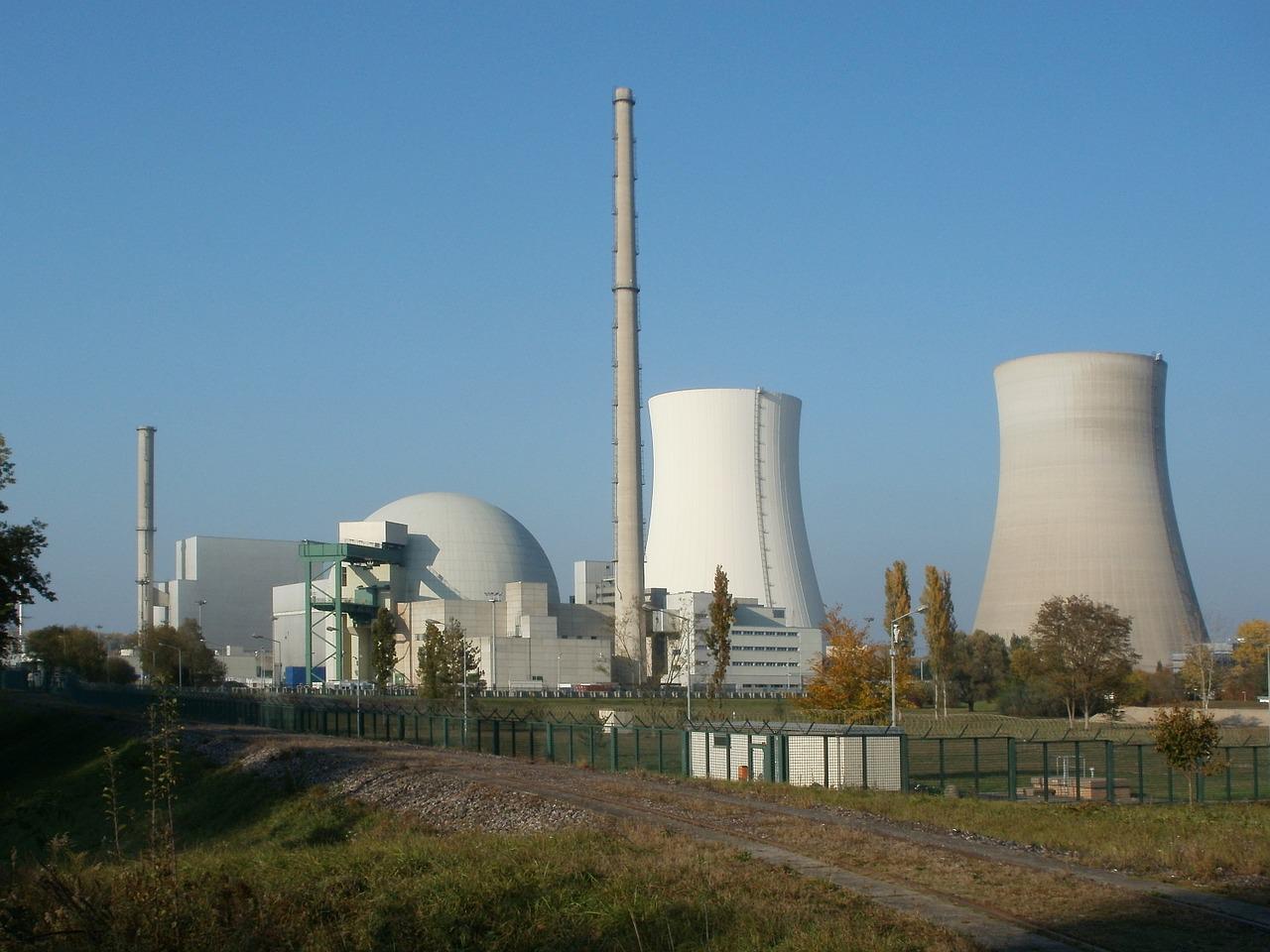核電，核能