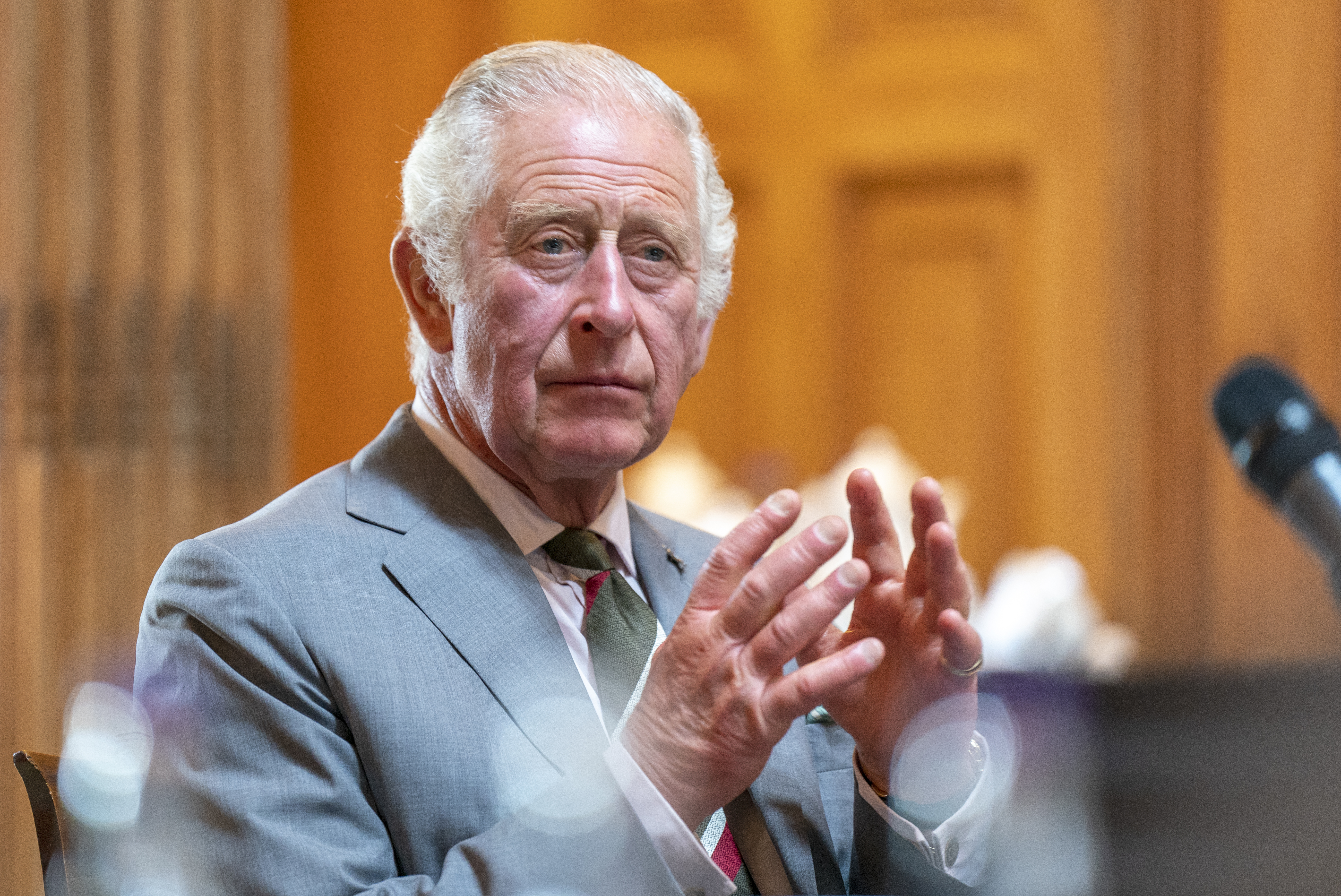 查爾斯王子繼位成為英國國王。