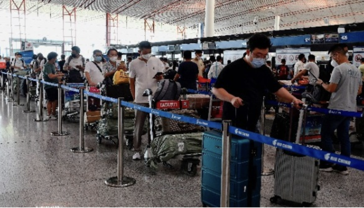 中国公民在机场
