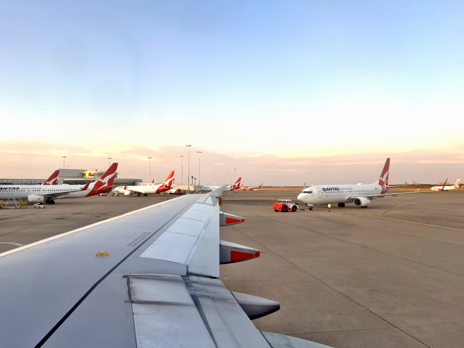 飞机场 飞机 旅游 Qantas 澳航 布里斯本机场
