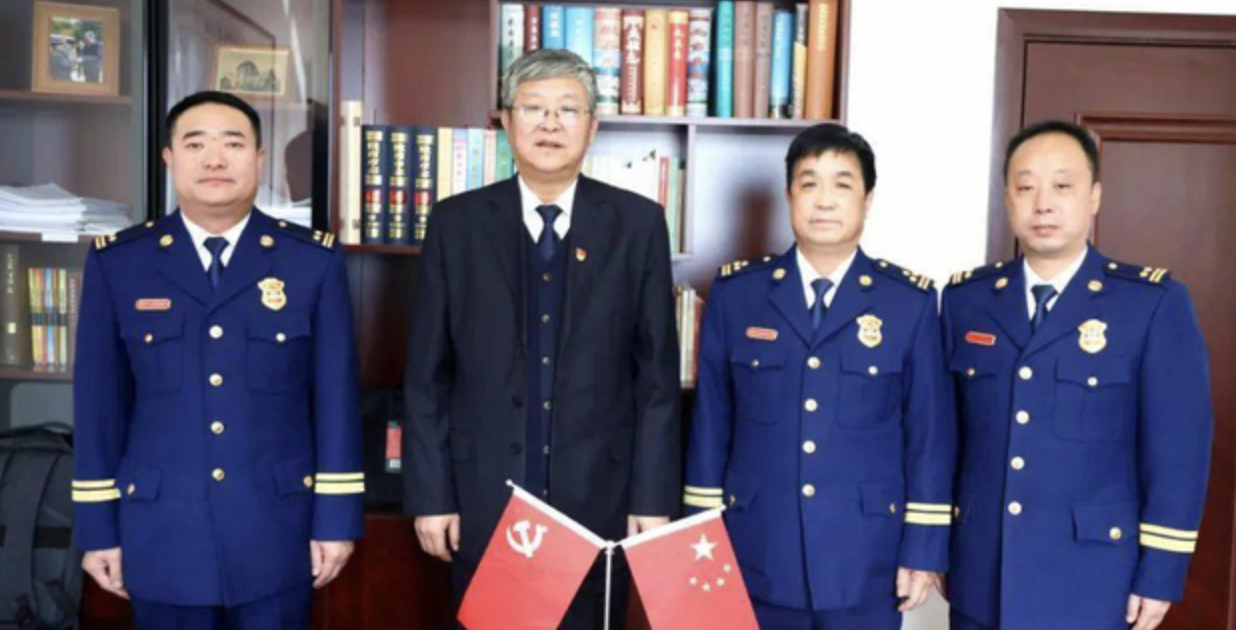 举报信中被提及的人，很多现在依然是甘肃警方和消防的高级别官员
