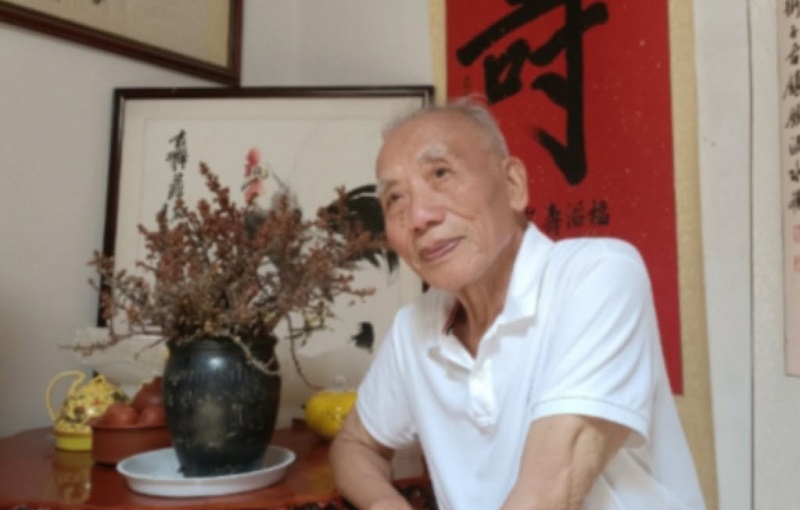 9旬作家铁流致信李克强 诉说核酸封城之恶