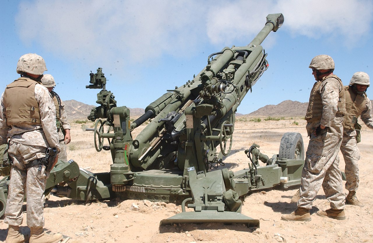 M777榴弹炮