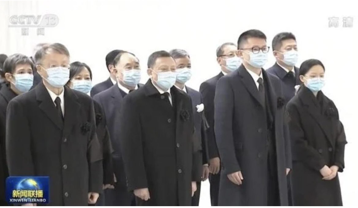 江泽民的儿子江绵恒、江绵康和孙子女江志成、江志云