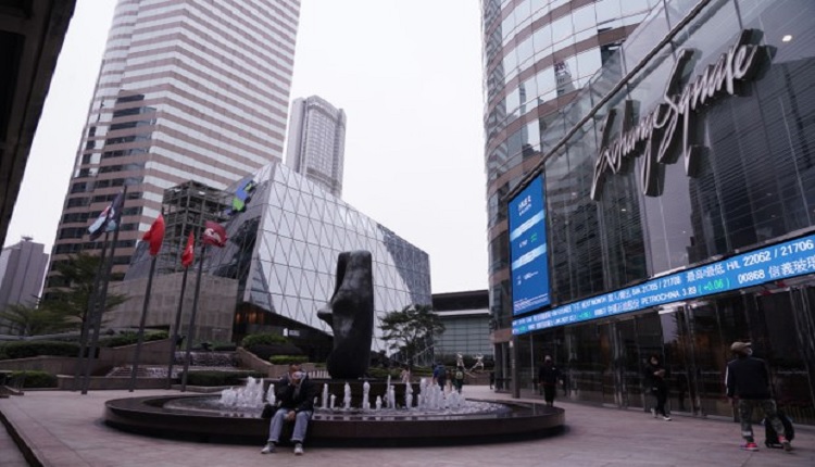 香港外匯基金去年虧損逾2千億港元
