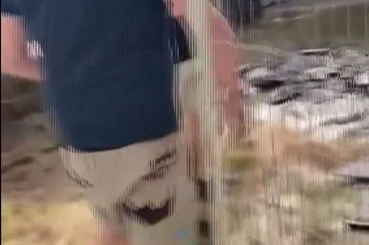 衝突現場。