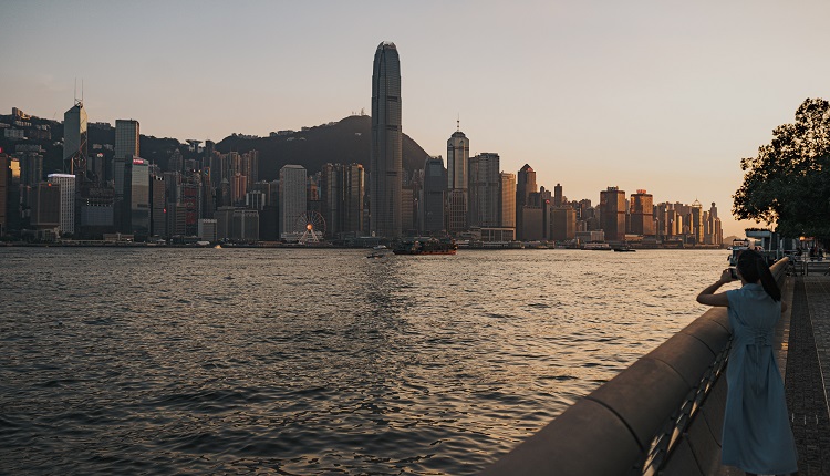 香港