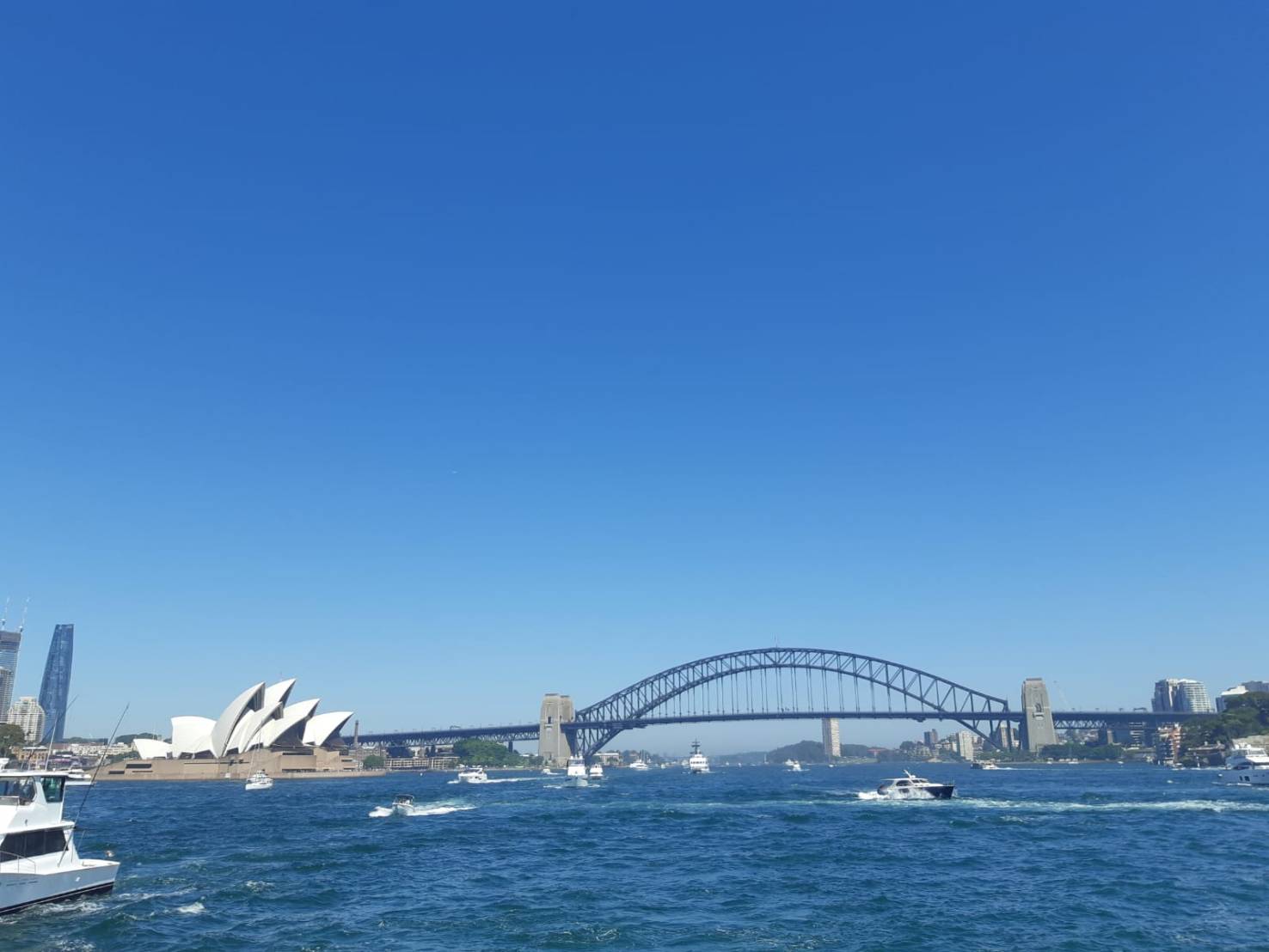 悉尼 海港大桥 蓝天 大海 旅游