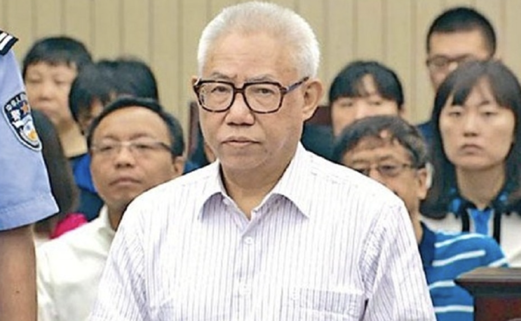 胡石根