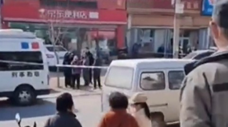 案发现场被警察封锁。