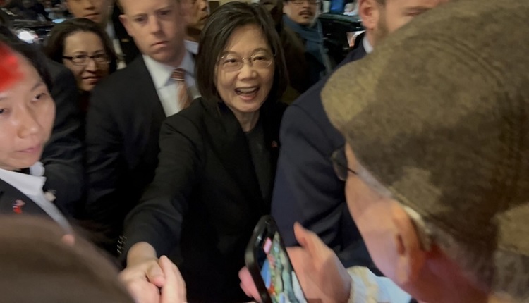 台湾总统蔡英文过境加州