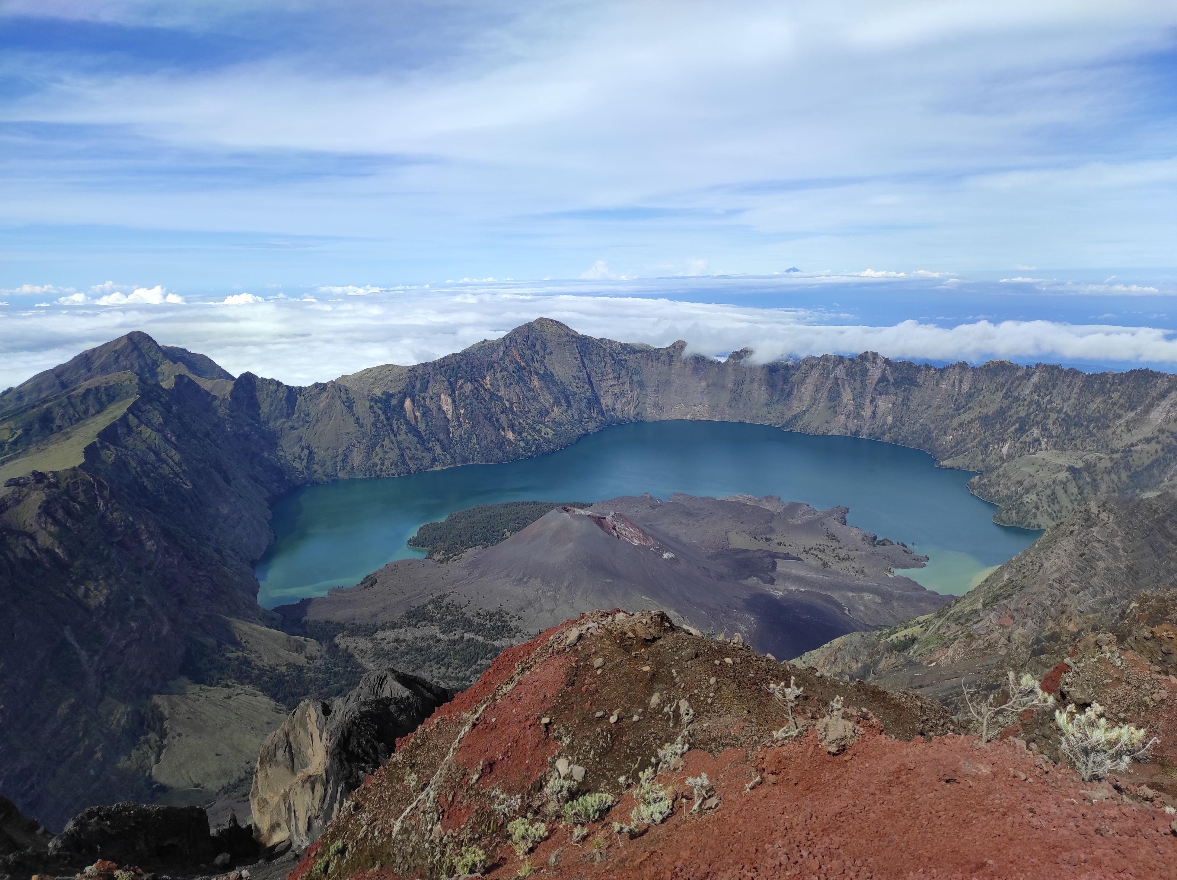 坦博拉火山