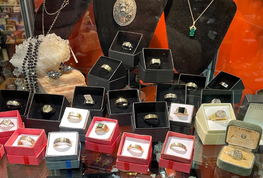 珠宝,首饰,Eden Antiques, Collectables & Old Wares