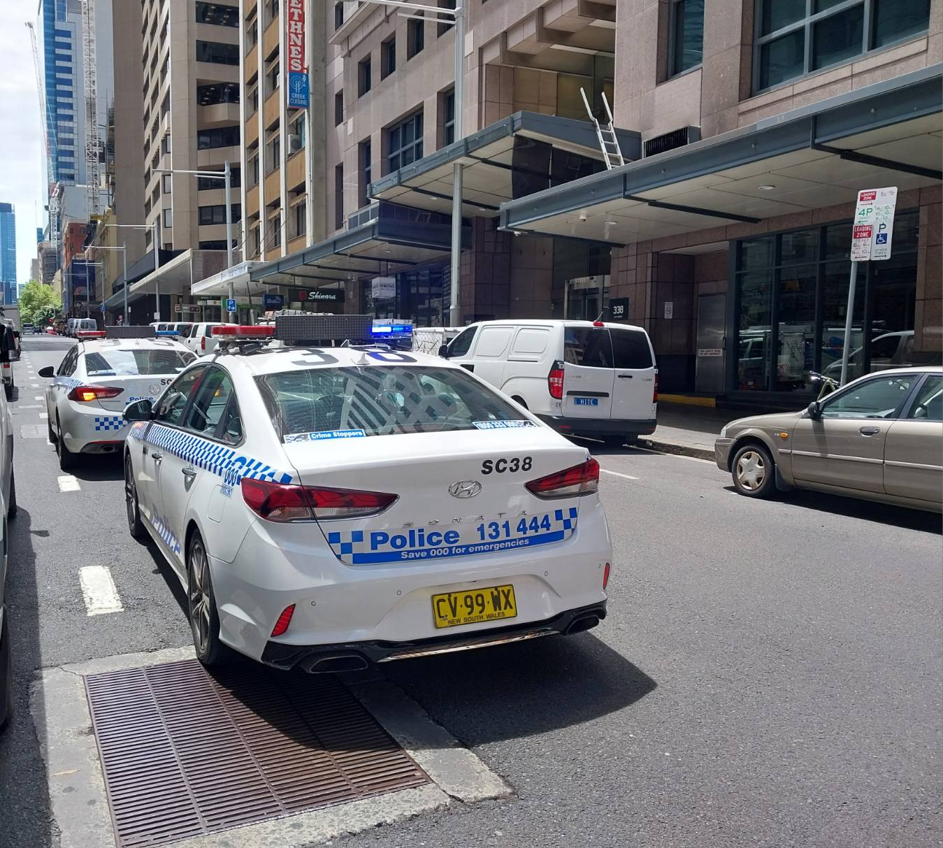 新州警车 police