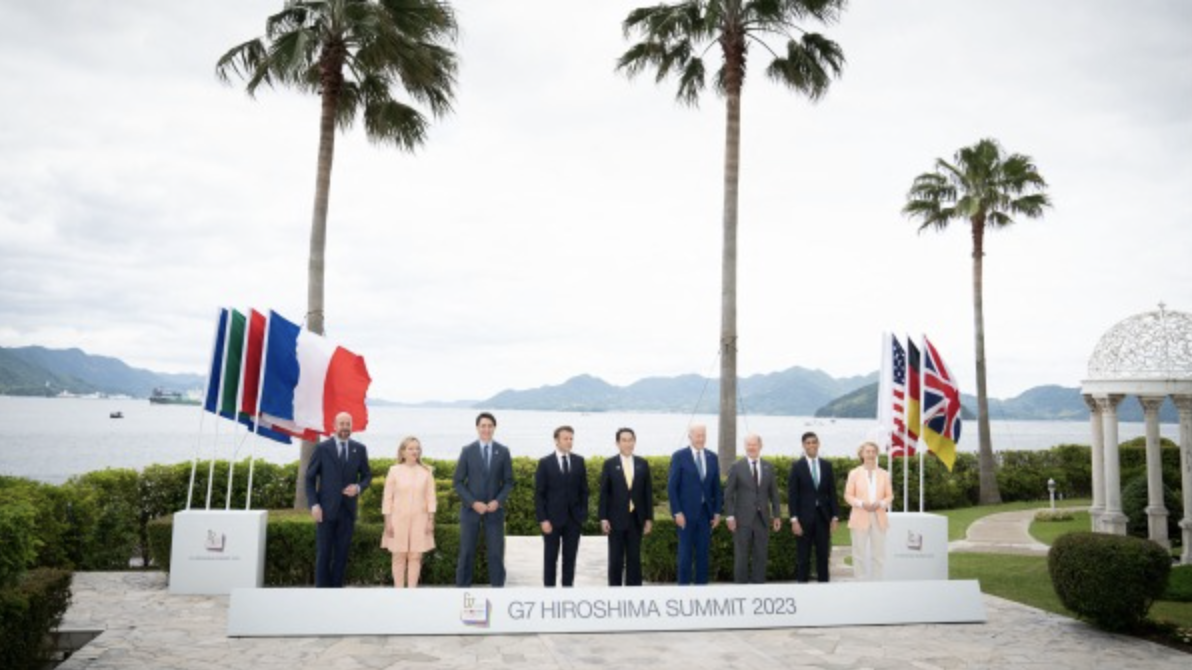 G7峰会领导人合影