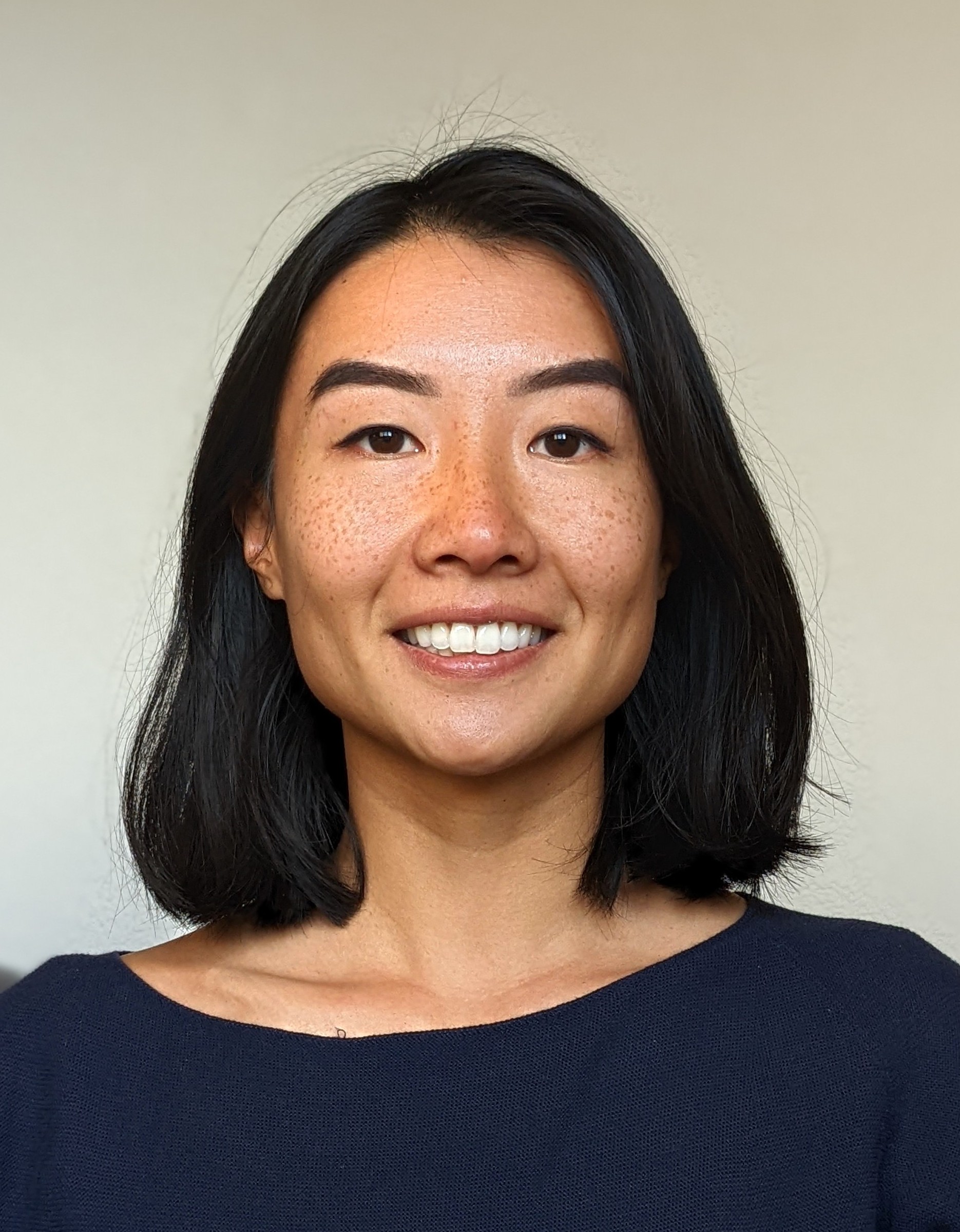 MANDY ZHANG 人才招聘顾问（医疗保健）及就业辅导员