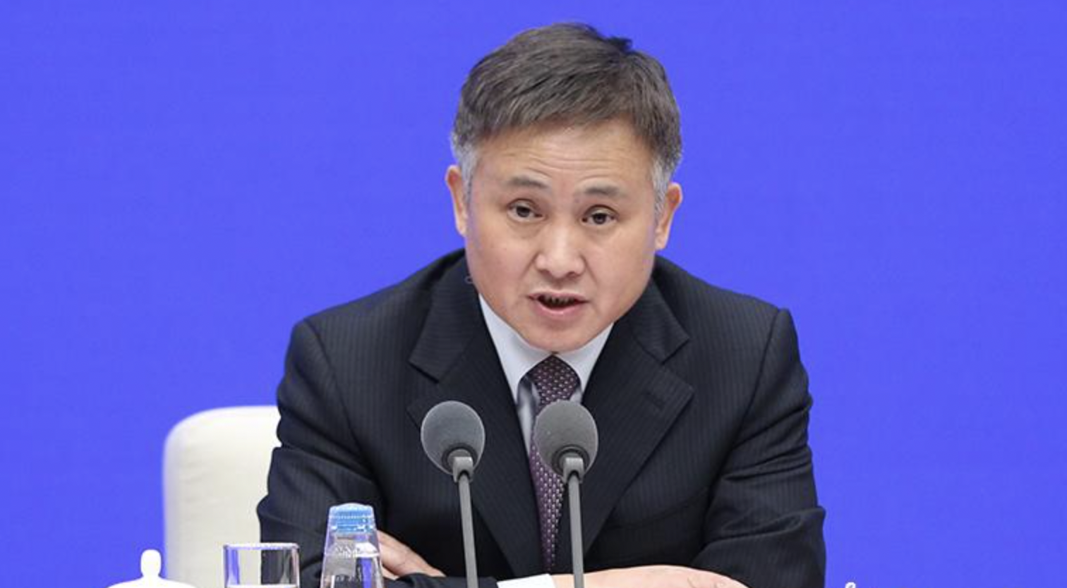 潘功胜