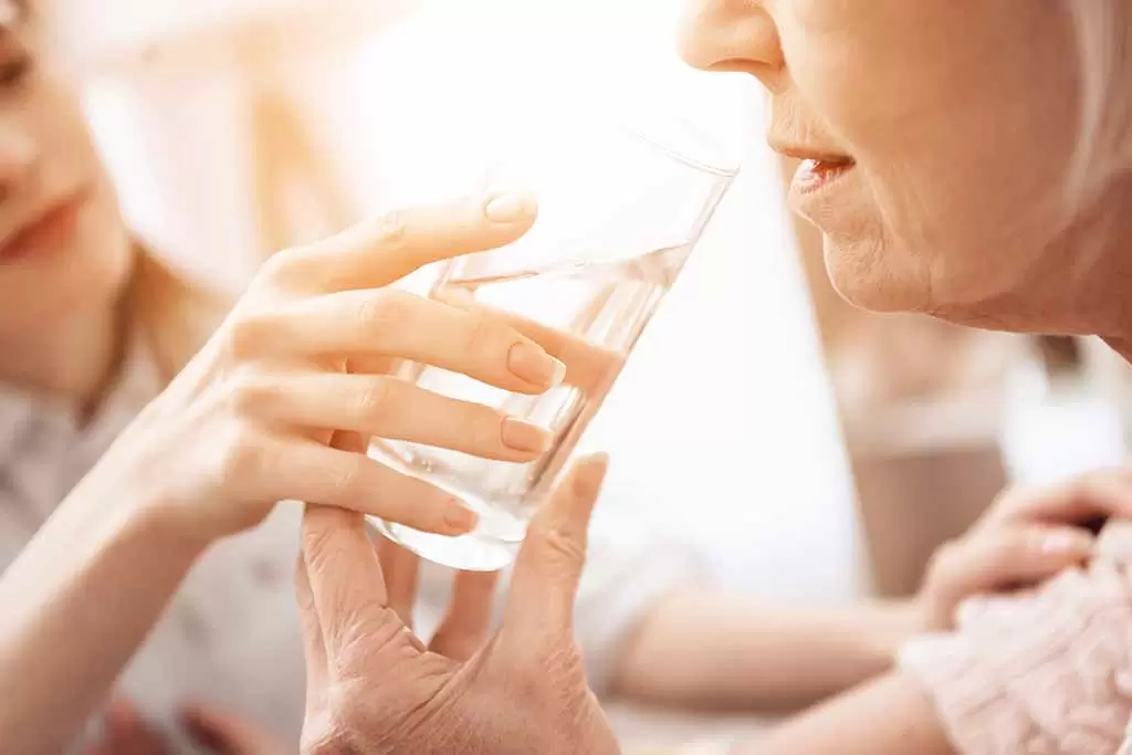 drink water