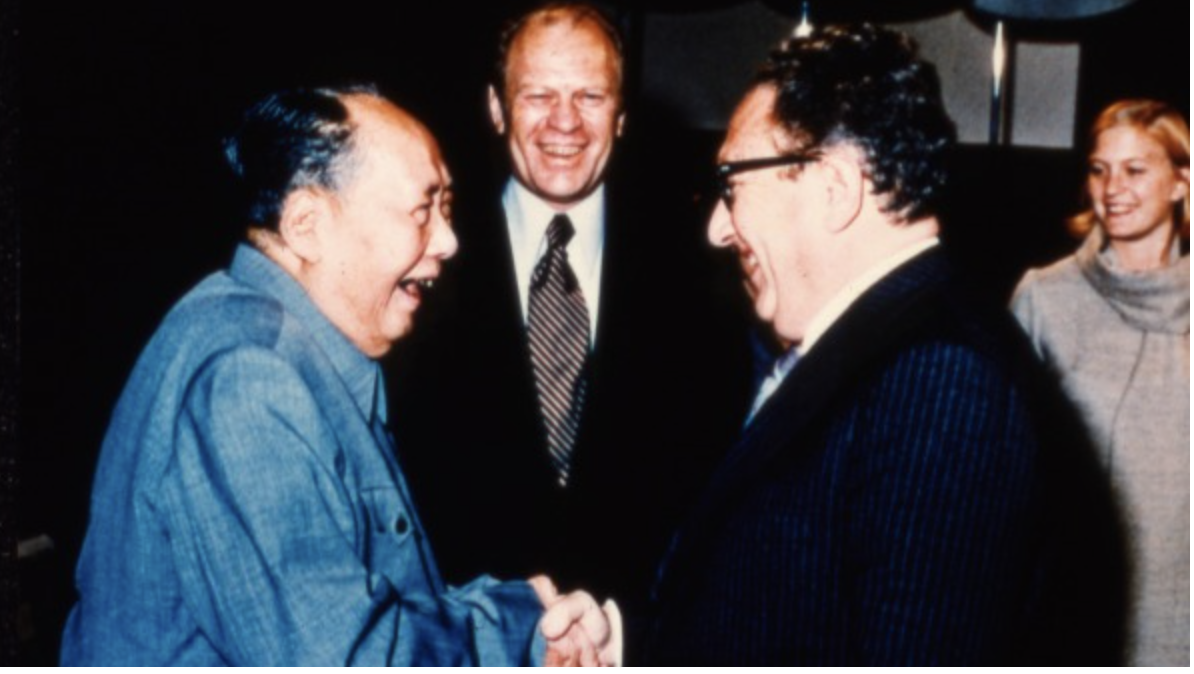 1975年，基辛格与中共党魁毛泽东会晤