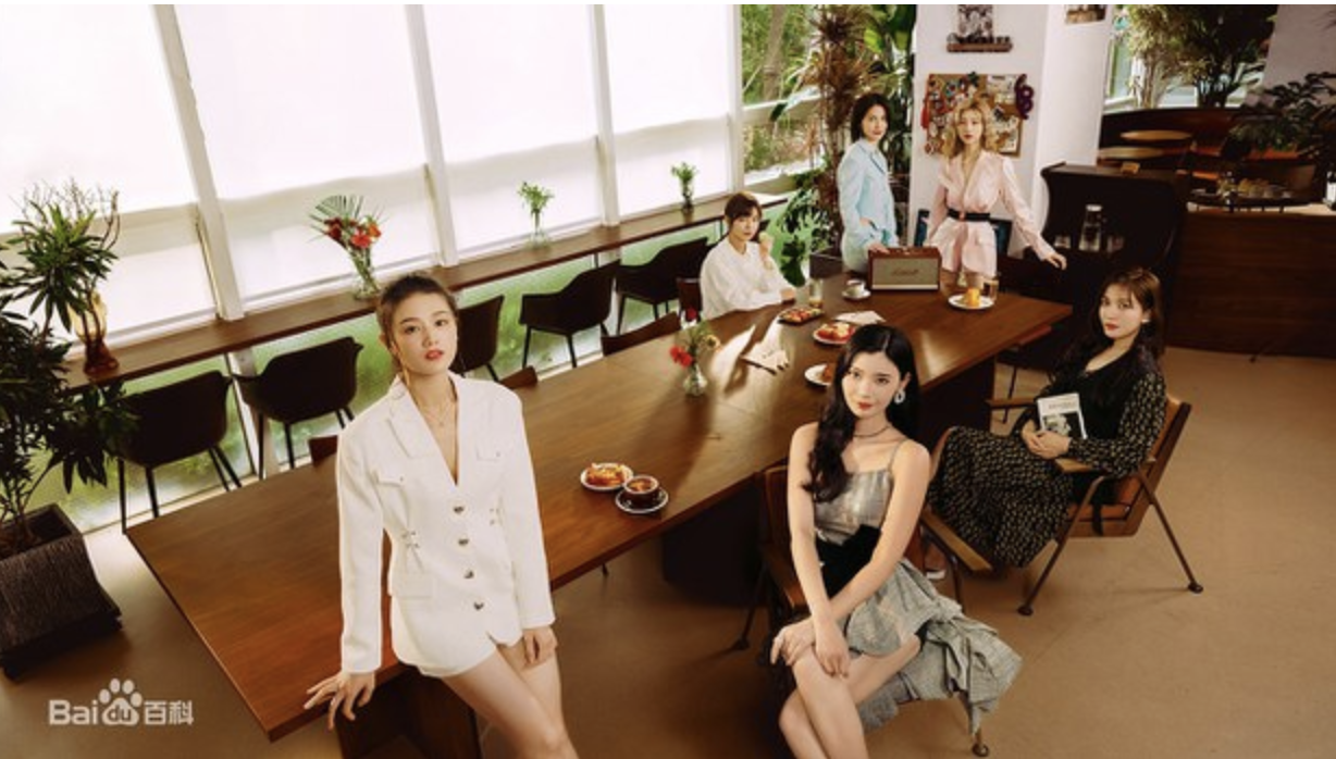 “短剧”概念出现的标志事件是一部叫做《完蛋！我被美女包围了！》的短剧