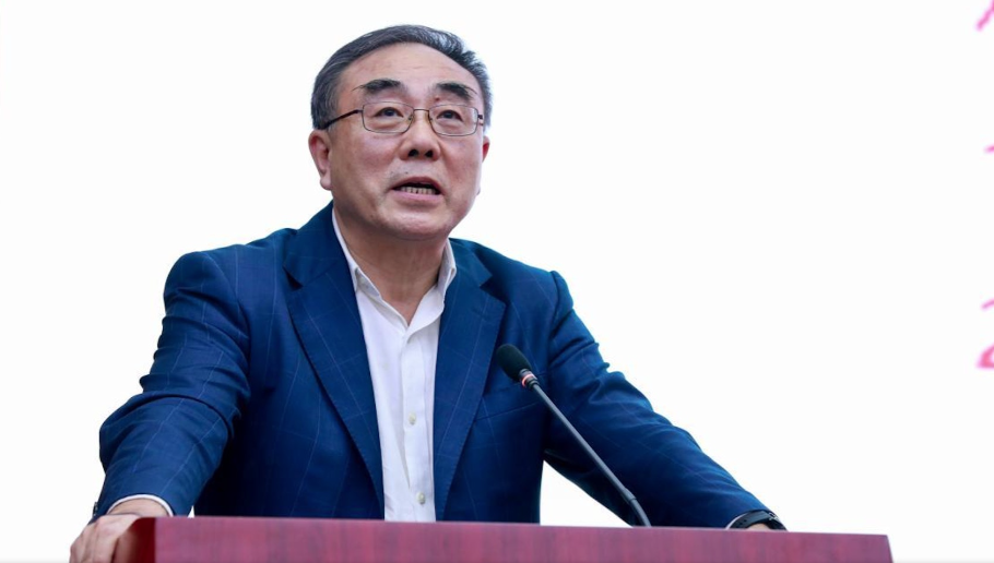 大陆知名金融学者刘纪鹏