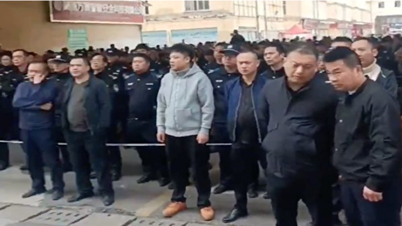 抗议拆迁酿出人命 当局抢尸湖南村民怒砸派出所
