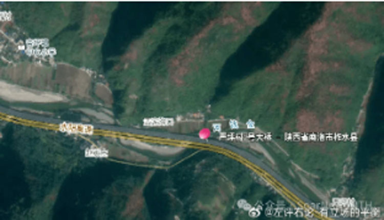 陕西S30水阳高速严坪村2号大桥垮塌过程推测