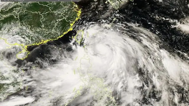 颱風格美雲系巨大