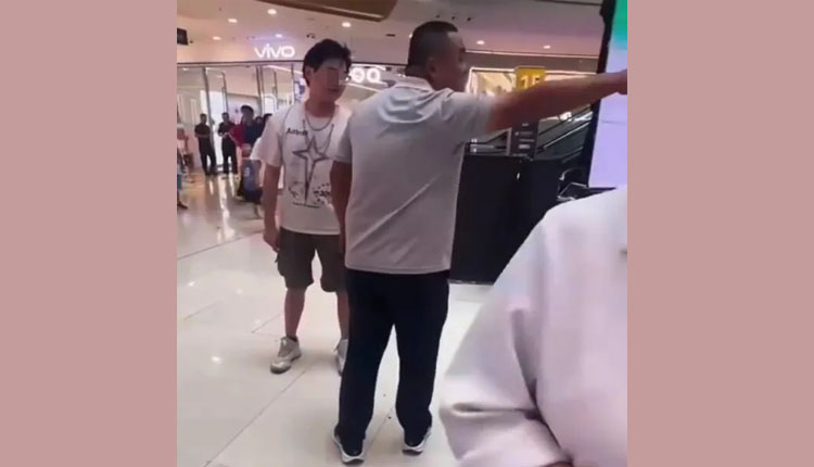 穿着耐克反对文化入侵，怕不是有什么大病？