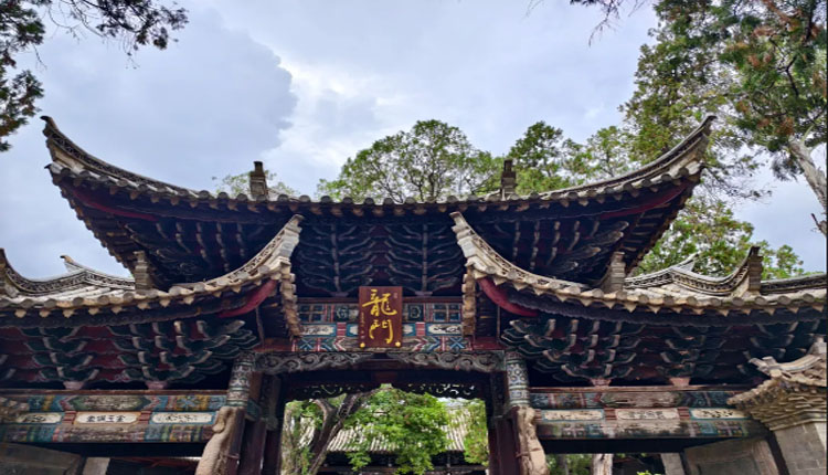 一个地方宜居与否，老天给了什么不重要，重要的是人