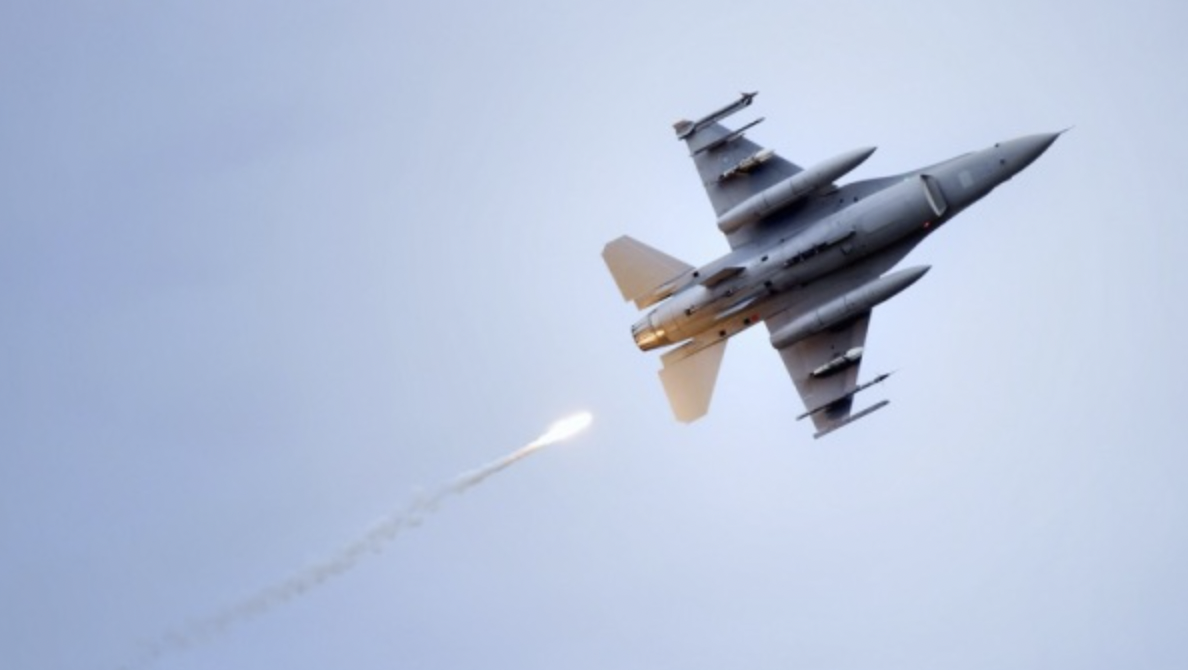 F-16战机