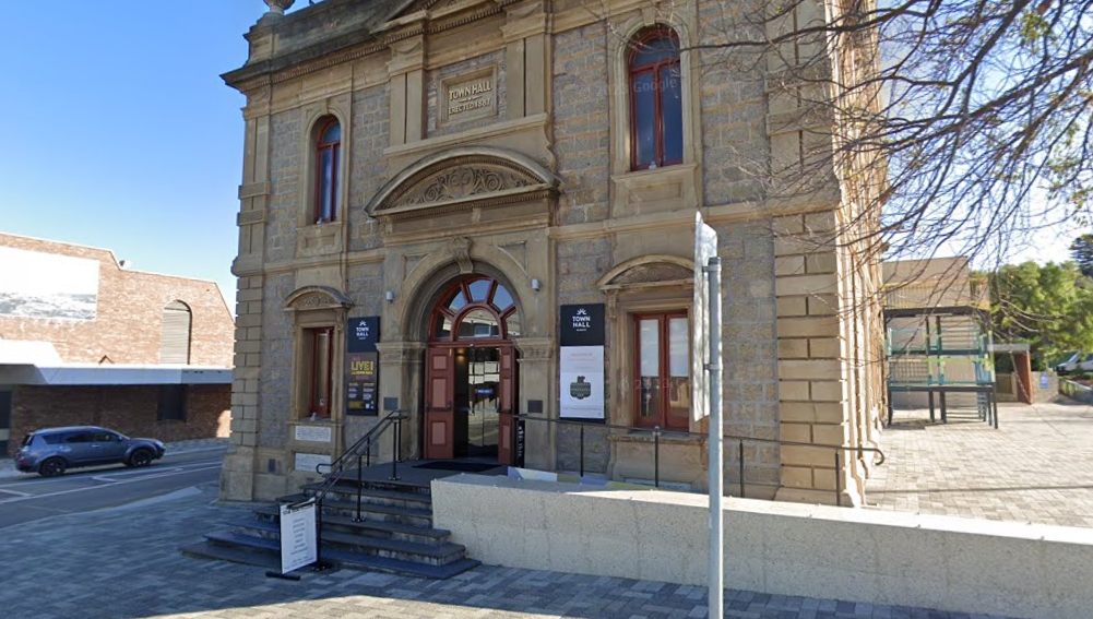 Albany town hall