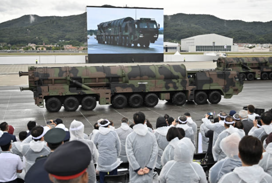 韓國建軍76周年閱兵
